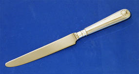 Table Knives Originally Made to Stop People Stabbing Each Other